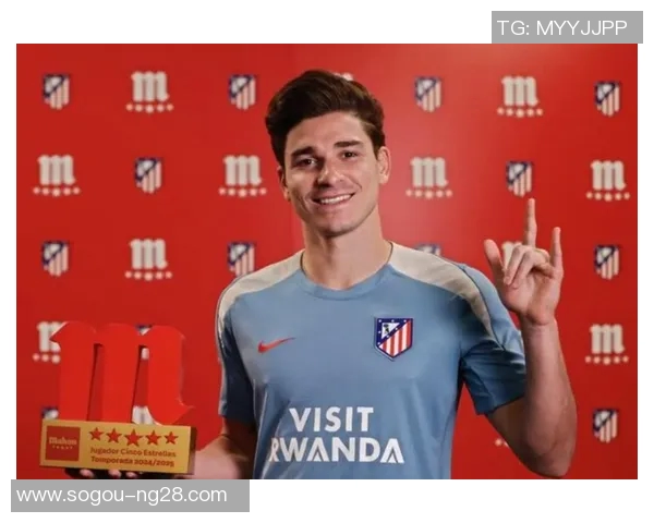 西蒙尼与阿尔瓦雷斯携手共进信任无间共同追逐冠军梦想 西蒙尼与阿尔瓦雷斯携手共进信任无间共同追逐冠军梦想